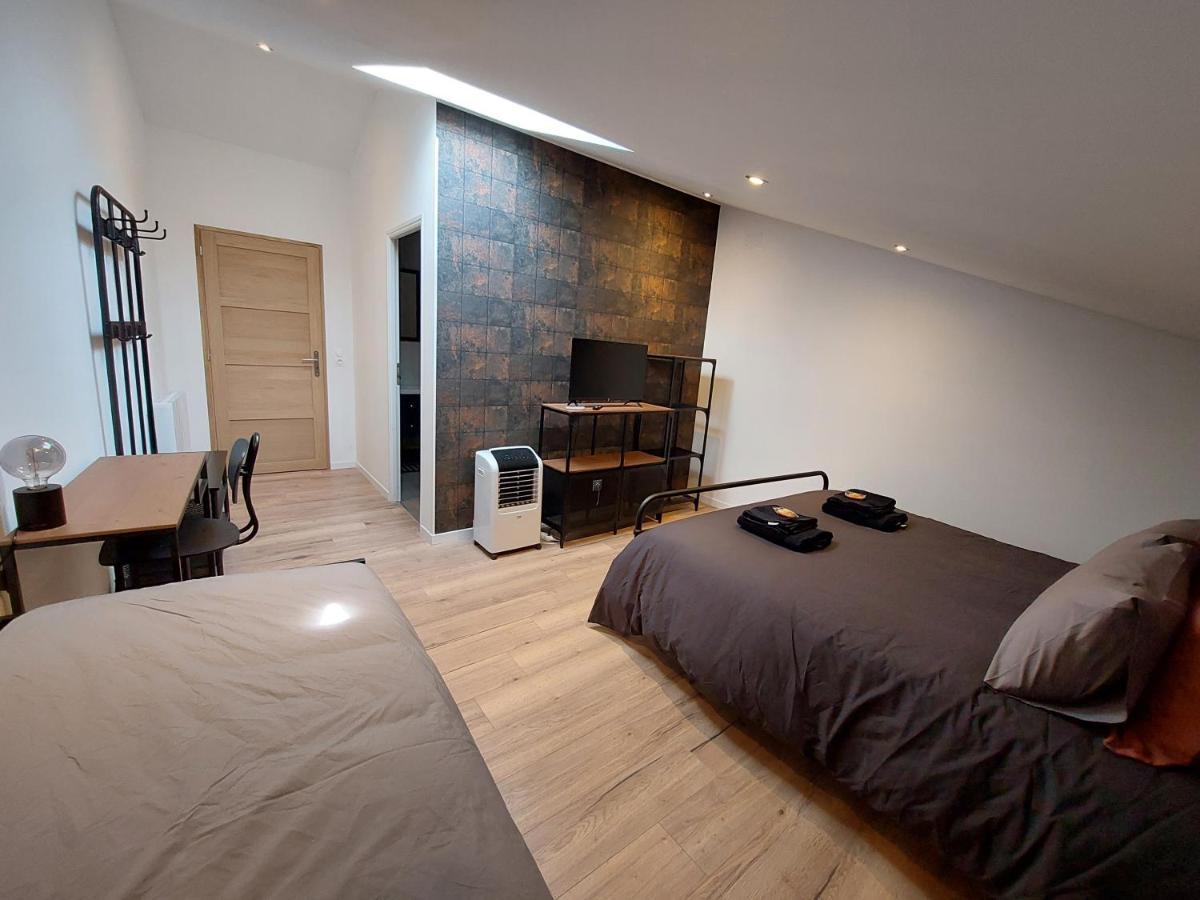 Emilie Une Nuit - 3 Chambres Au 2E Etage - Maison Avec Chats Vandieres  外观 照片