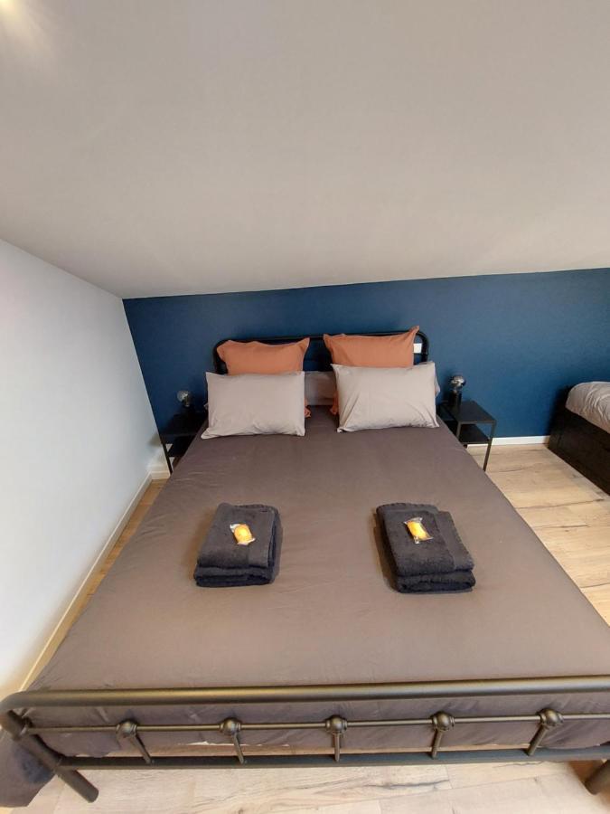Emilie Une Nuit - 3 Chambres Au 2E Etage - Maison Avec Chats Vandieres  外观 照片